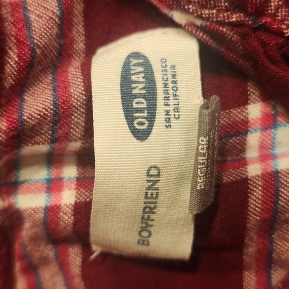 Old Navy Plaid Button Down. Size XS- Style Boyfriend - Picture 3 of 5